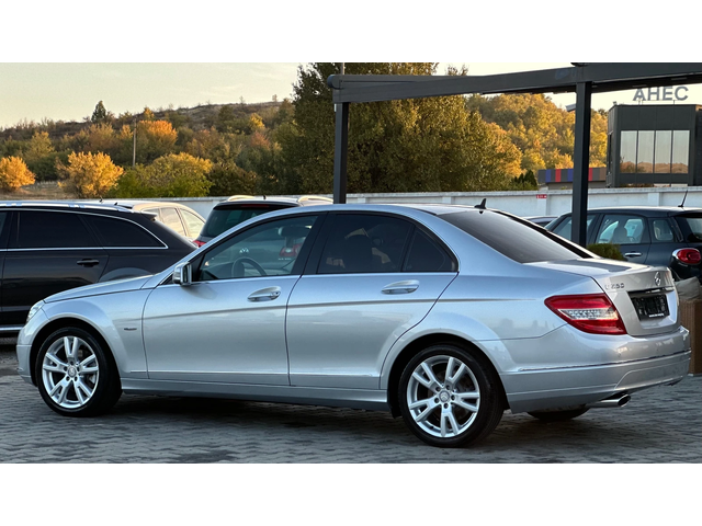 Mercedes-Benz C 250 AVANGARDE* NAVI* TOP* - автомобили, коли, обяви за нови и употребявани 3