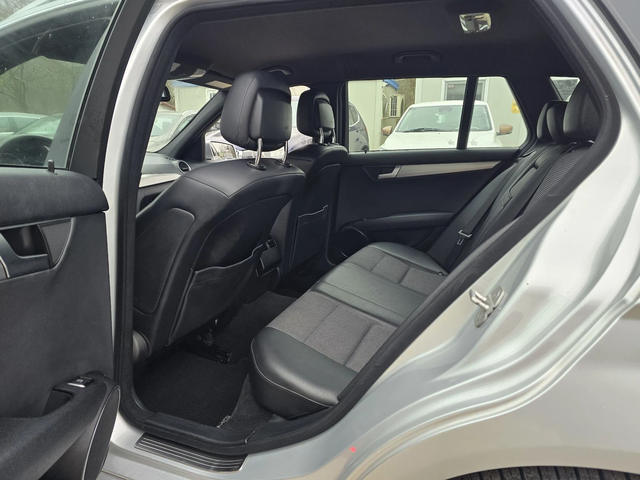 Mercedes-Benz C 250 CDI 204к.с AMG 4MATIC - автомобили, коли, обяви за нови и употребявани 10