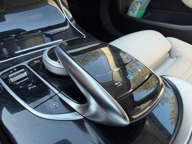 Mercedes-Benz C 250 BiTurbo* AMG* LED - автомобили, коли, обяви за нови и употребявани 14