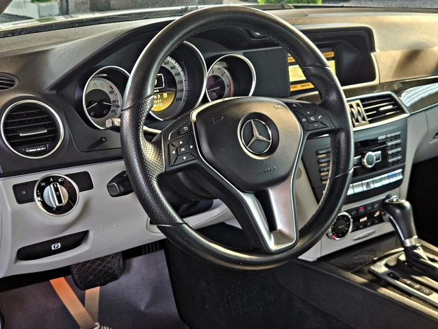 Mercedes-Benz C 250 AMG/AVANTGARDE/FACE/ПОДГРЕВ/ОБДУХ/GERMANY/F1/LIZIN - автомобили, коли, обяви за нови и употребявани 11