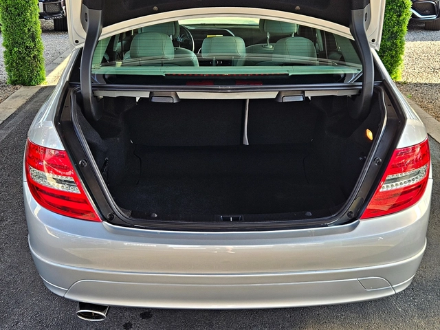 Mercedes-Benz C 250 AMG/AVANTGARDE/FACE/ПОДГРЕВ/ОБДУХ/GERMANY/F1/LIZIN - автомобили, коли, обяви за нови и употребявани 6