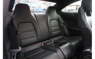 Mercedes-Benz C C - автомобили, коли, обяви за нови и употребявани 8