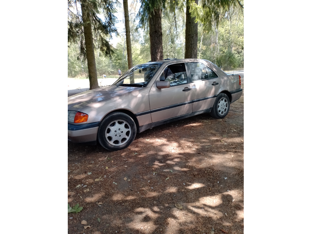 Mercedes-Benz C 250 Седан - автомобили, коли, обяви за нови и употребявани 0