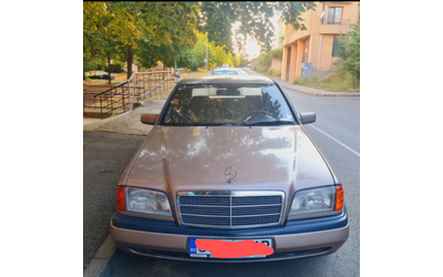 Mercedes-Benz C 250 Седан - автомобили, коли, обяви за нови и употребявани 10