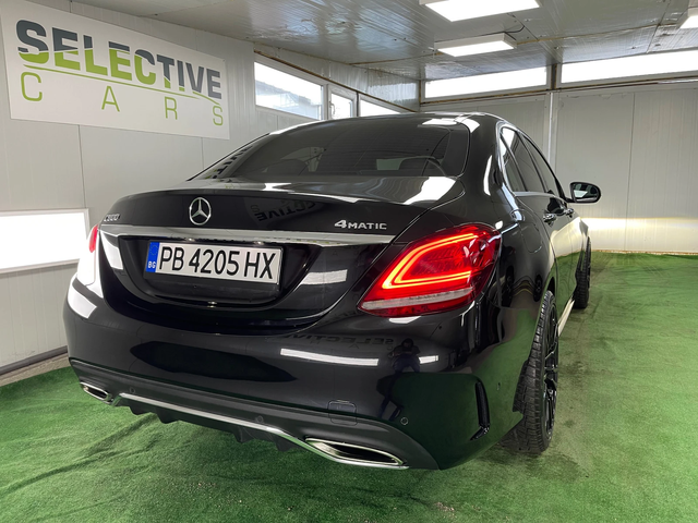Mercedes-Benz C 300 AMG 4MATIC - автомобили, коли, обяви за нови и употребявани 2