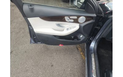 Mercedes-Benz C 300 AMG PACK* BURMASTER* KEYLESS GO* HEADUP* ОБДУХ* AM - автомобили, коли, обяви за нови и употребявани 11