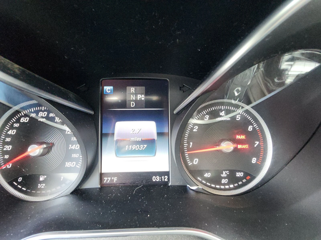 Mercedes-Benz C 300 AMG PACK* BURMASTER* KEYLESS GO* HEADUP* ОБДУХ* AM - автомобили, коли, обяви за нови и употребявани 7