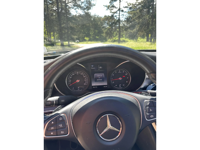 Mercedes-Benz C 300 4MATIC* Burmester* Keyless* Камера* Панорама* Подг - автомобили, коли, обяви за нови и употребявани 10