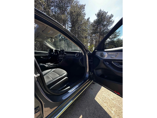 Mercedes-Benz C 300 4MATIC* Burmester* Keyless* Камера* Панорама* Подг - автомобили, коли, обяви за нови и употребявани 8