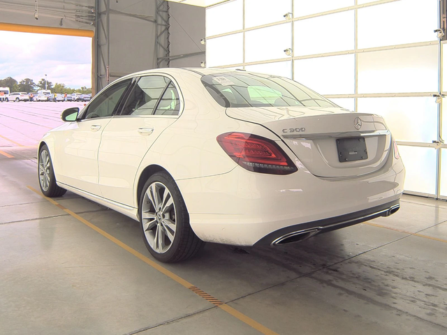 Mercedes-Benz C 300 FACELIFT* KEYLESS GO* М.ТОЧКА* ПОДГРЕВ* KAMERA - автомобили, коли, обяви за нови и употребявани 5