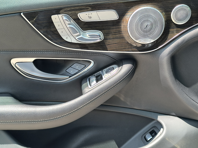 Mercedes-Benz C 300, 2018 г., 61300 км, 245 к.с. - автомобили, коли, обяви за нови и употребявани 13