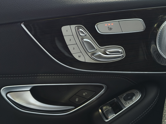 Mercedes-Benz C 300, 2018 г., 61300 км, 245 к.с. - автомобили, коли, обяви за нови и употребявани 16