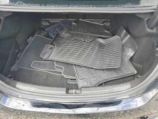 Mercedes-Benz C 300 2.0L 4 ALL WHEEL DRIVE - автомобили, коли, обяви за нови и употребявани 9