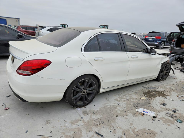 Mercedes-Benz C 300 2.0L 4 REAR WHEEL DRIVE - автомобили, коли, обяви за нови и употребявани 2