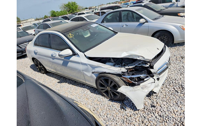 mercedes-benz-c-300-2-0l-4-rear-wheel-drive - 3