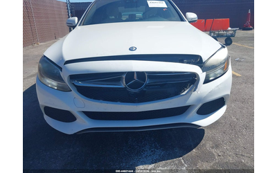 mercedes-benz-c-300-2-0l-i-4-di-dohc-vvt-turbo-241hp-all-wheel-drive - 5