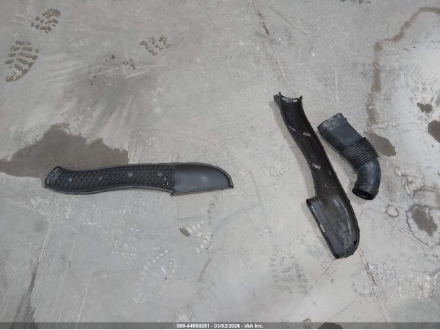 Mercedes-Benz C 300 2.0L I-4 DI, DOHC, VVT, TURBO, 241HP All Wheel Drive - автомобили, коли, обяви за нови и употребявани 11