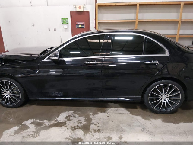 Mercedes-Benz C 300 2.0L I-4 DI, DOHC, VVT, TURBO, 241HP All Wheel Drive - автомобили, коли, обяви за нови и употребявани 14