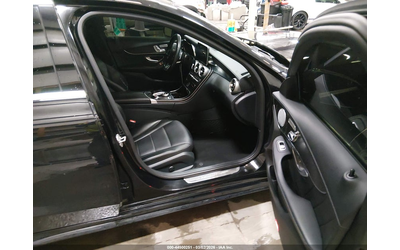 mercedes-benz-c-300-2-0l-i-4-di-dohc-vvt-turbo-241hp-all-wheel-drive - 4