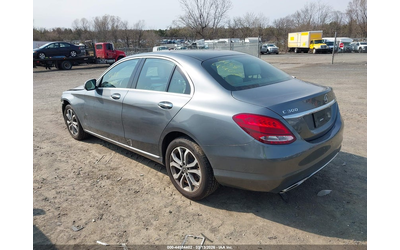 mercedes-benz-c-300-2-0l-i-4-di-dohc-vvt-turbo-241hp-all-wheel-drive - 2