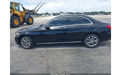 Mercedes-Benz C 300 2.0L I-4 DI, DOHC, VVT, TURBO, 241HP All Wheel Drive - автомобили, коли, обяви за нови и употребявани 13