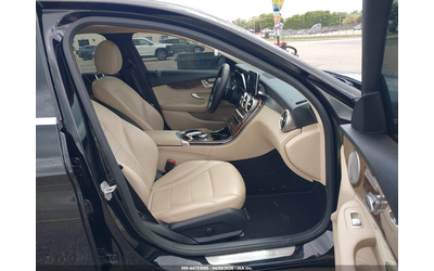 mercedes-benz-c-300-2-0l-i-4-di-dohc-vvt-turbo-241hp-all-wheel-drive - 4