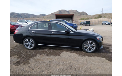 Mercedes-Benz C 300 2.0L I-4 DI, DOHC, VVT, TURBO, 241HP All Wheel Drive - автомобили, коли, обяви за нови и употребявани 12