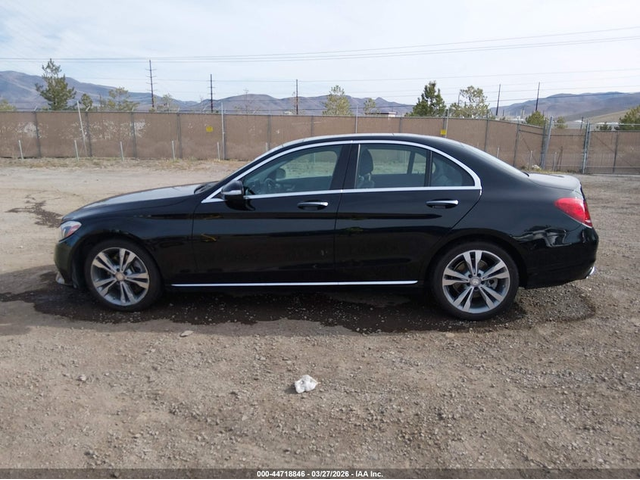 Mercedes-Benz C 300 2.0L I-4 DI, DOHC, VVT, TURBO, 241HP All Wheel Drive - автомобили, коли, обяви за нови и употребявани 13