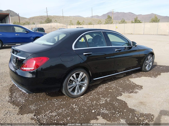 Mercedes-Benz C 300 2.0L I-4 DI, DOHC, VVT, TURBO, 241HP All Wheel Drive - автомобили, коли, обяви за нови и употребявани 3