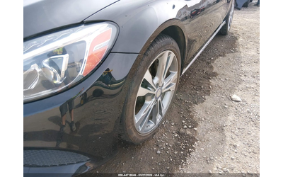 mercedes-benz-c-300-2-0l-i-4-di-dohc-vvt-turbo-241hp-all-wheel-drive - 5