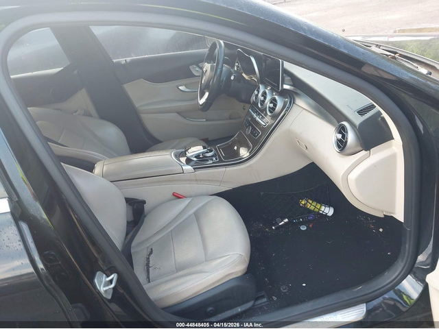 Mercedes-Benz C 300 2.0L I-4 DI, DOHC, VVT, TURBO, 241HP All Wheel Drive - автомобили, коли, обяви за нови и употребявани 4
