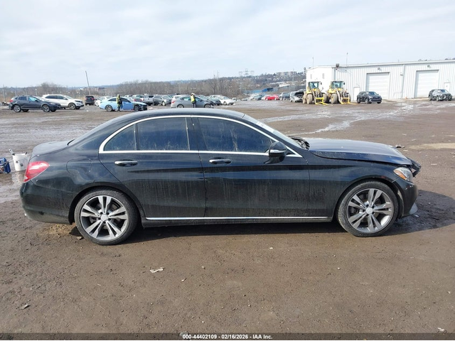 Mercedes-Benz C 300 2.0L I-4 DI, DOHC, VVT, TURBO, 241HP Rear Wheel Drive - автомобили, коли, обяви за нови и употребявани 12