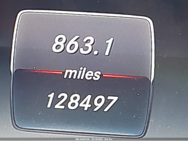 Mercedes-Benz C 300 2.0L I-4 DI, DOHC, VVT, TURBO, 241HP Rear Wheel Drive - автомобили, коли, обяви за нови и употребявани 14