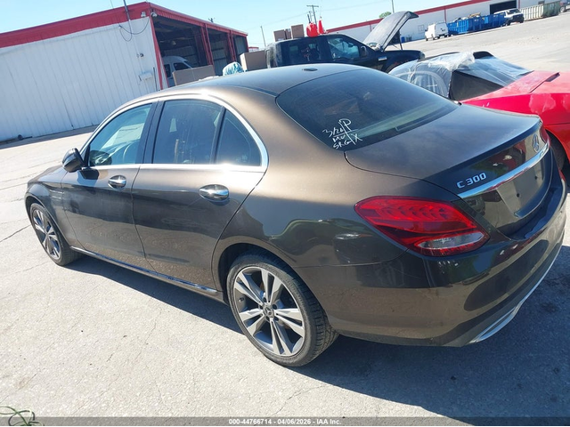 Mercedes-Benz C 300 2.0L I-4 DI, DOHC, VVT, TURBO, 241HP Rear Wheel Drive - автомобили, коли, обяви за нови и употребявани 13