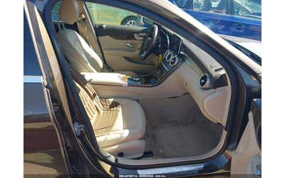 mercedes-benz-c-300-2-0l-i-4-di-dohc-vvt-turbo-241hp-rear-wheel-drive - 4