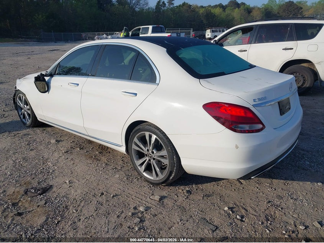 Mercedes-Benz C 300 2.0L I-4 DI, DOHC, VVT, TURBO, 241HP Rear Wheel Drive - автомобили, коли, обяви за нови и употребявани 2