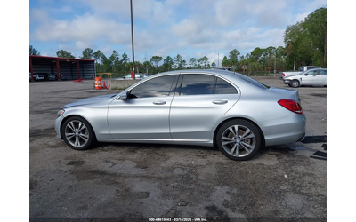 Mercedes-Benz C 300 2.0L I-4 DI, DOHC, VVT, TURBO, 241HP Rear Wheel Drive - автомобили, коли, обяви за нови и употребявани 13