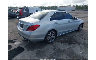mercedes-benz-c-300-2-0l-i-4-di-dohc-vvt-turbo-241hp-rear-wheel-drive - 3