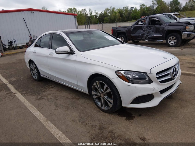 Mercedes-Benz C 300 2.0L I-4 DI, DOHC, VVT, TURBO, 241HP Rear Wheel Drive - автомобили, коли, обяви за нови и употребявани 0