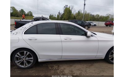 Mercedes-Benz C 300 2.0L I-4 DI, DOHC, VVT, TURBO, 241HP Rear Wheel Drive - автомобили, коли, обяви за нови и употребявани 12