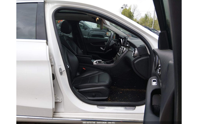 mercedes-benz-c-300-2-0l-i-4-di-dohc-vvt-turbo-241hp-rear-wheel-drive - 4