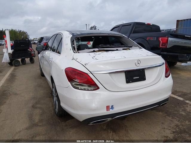 Mercedes-Benz C 300 2.0L I-4 DI, DOHC, VVT, TURBO, 241HP Rear Wheel Drive - автомобили, коли, обяви за нови и употребявани 5