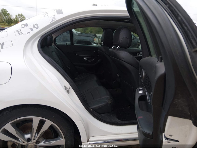 Mercedes-Benz C 300 2.0L I-4 DI, DOHC, VVT, TURBO, 241HP Rear Wheel Drive - автомобили, коли, обяви за нови и употребявани 7