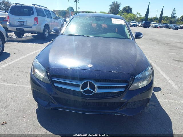 Mercedes-Benz C 300 2.0L I-4 DI, DOHC, VVT, TURBO, 241HP Rear Wheel Drive - автомобили, коли, обяви за нови и употребявани 5