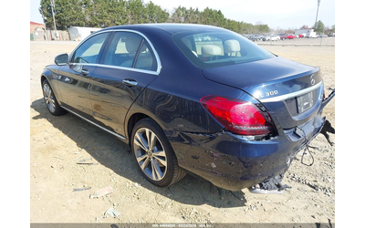 mercedes-benz-c-300-2-0l-i-4-di-dohc-vvt-turbo-255hp-all-wheel-drive - 2