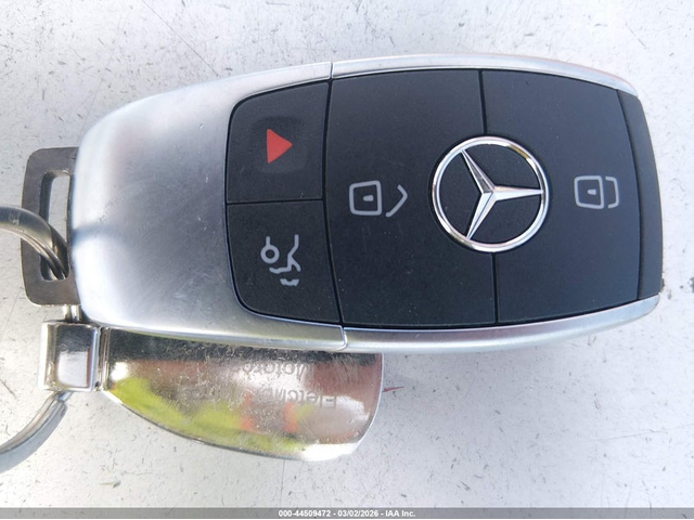 Mercedes-Benz C 300 2.0L I-4 DI, DOHC, VVT, TURBO, 255HP Rear Wheel Drive - автомобили, коли, обяви за нови и употребявани 10