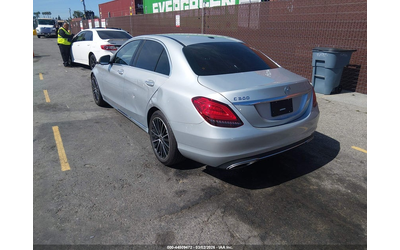 mercedes-benz-c-300-2-0l-i-4-di-dohc-vvt-turbo-255hp-rear-wheel-drive - 2