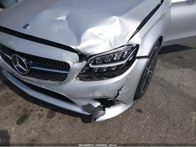 Mercedes-Benz C 300 2.0L I-4 DI, DOHC, VVT, TURBO, 255HP Rear Wheel Drive - автомобили, коли, обяви за нови и употребявани 5