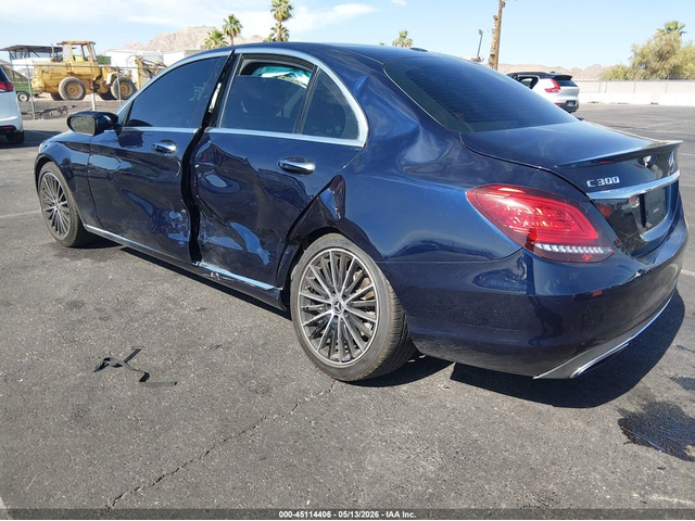 Mercedes-Benz C 300 2.0L I-4 DI, DOHC, VVT, TURBO, 255HP Rear Wheel Drive - автомобили, коли, обяви за нови и употребявани 2
