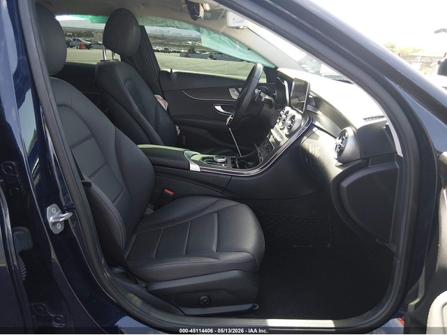 Mercedes-Benz C 300 2.0L I-4 DI, DOHC, VVT, TURBO, 255HP Rear Wheel Drive - автомобили, коли, обяви за нови и употребявани 4